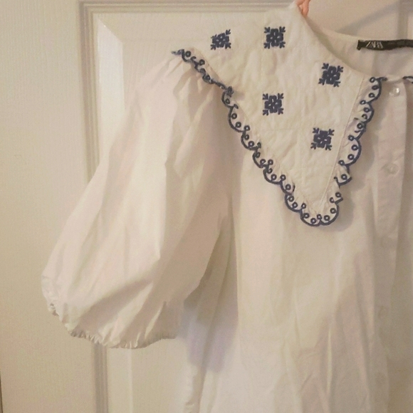 Zara top embroidery  collar size large white and blue - Picture 3 of 7